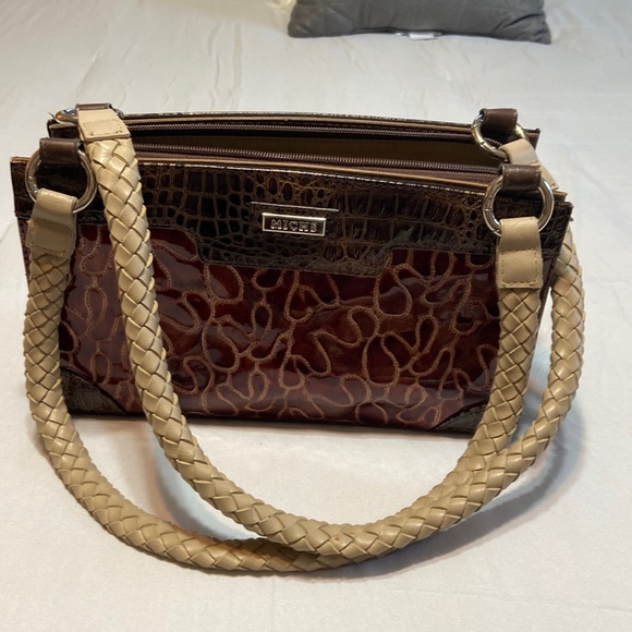 Miche base and retired Dani Shell - Picture 1 of 5